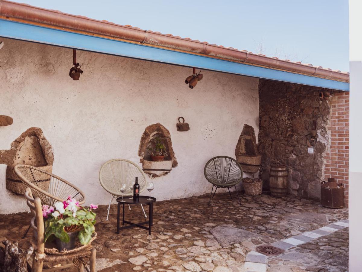 Binzas Betzas Agriturismo Sedilo Exterior foto